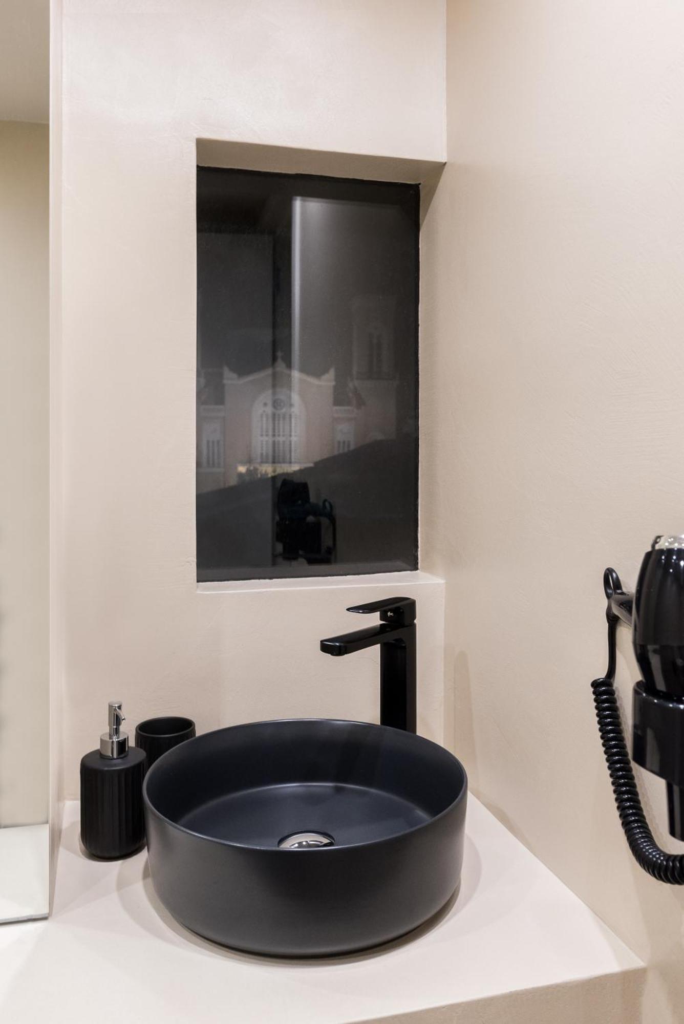 Ciel Living Athens Hotel Ngoại thất bức ảnh